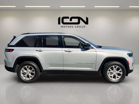 Used 2022 Jeep Grand Cherokee Limited AWD/4WD image 6
