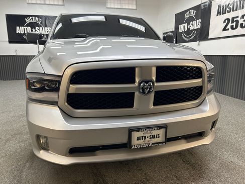 Used 2013 RAM 1500 Express AWD/4WD image 2