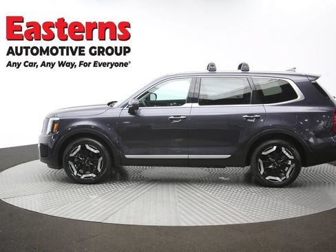 Used 2025 Kia Telluride S AWD/4WD image 61