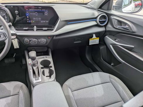 New 2026 Chevrolet Trax LS FWD image 17