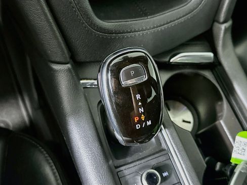 Used 2020 Cadillac XT6 Premium Luxury FWD image 25