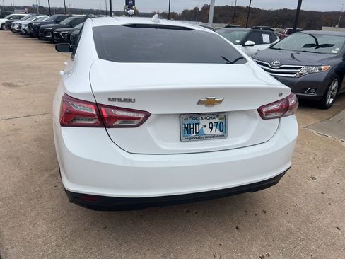 Used 2020 Chevrolet Malibu LT image 6