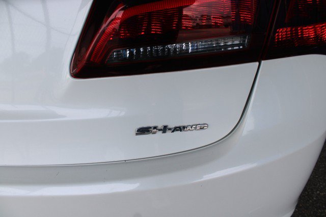 Used 2015 Acura TLX w/ Technology Package AWD/4WD image 3