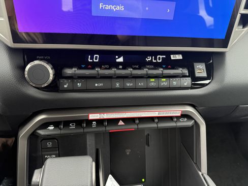 New 2026 Toyota Tundra Limited AWD/4WD image 36