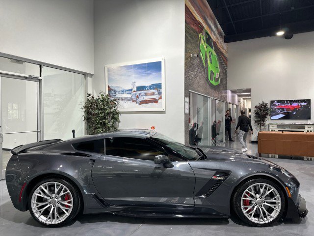 Used 2017 Chevrolet Corvette Z06 RWD image 26