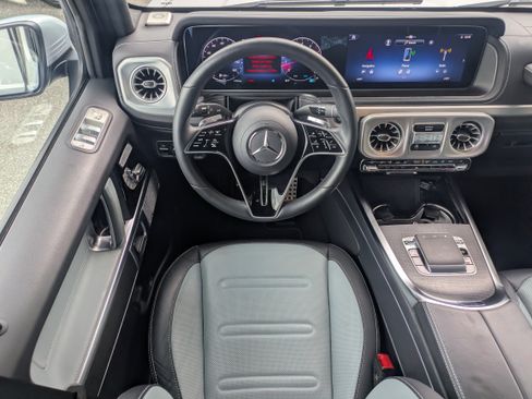Certified 2025 Mercedes-Benz G 550 image 15
