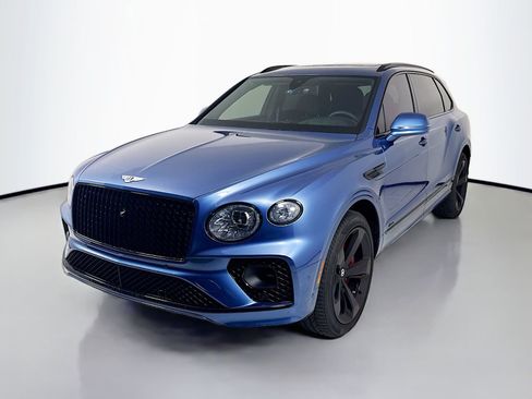 Certified 2023 Bentley Bentayga Extended Wheelbase AWD/4WD image 9
