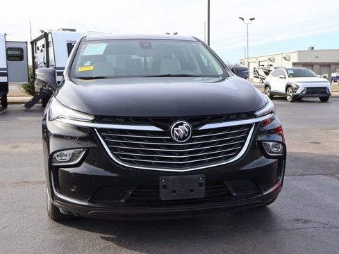 Used 2022 Buick Enclave Essence w/ Experience Buick Package image 4