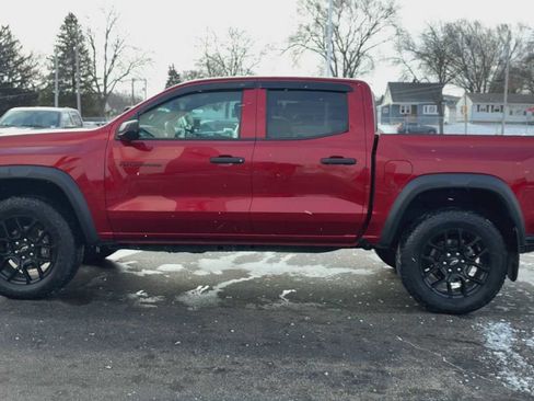 Used 2023 Chevrolet Colorado Trail Boss w/ LPO, Dark Essentials Package image 5