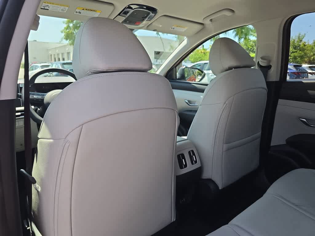 New 2026 Hyundai Tucson SEL Plus FWD image 18