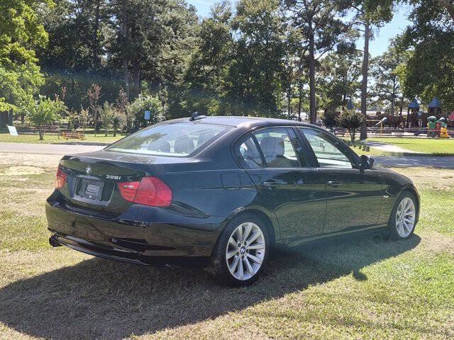 Used 2009 BMW 328i Sedan RWD image 3