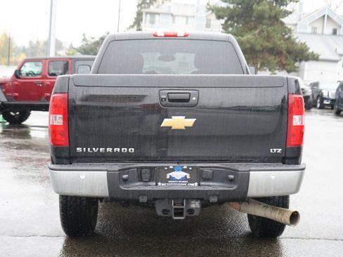 Used 2013 Chevrolet Silverado 3500 LTZ w/ LTZ Plus Package image 4