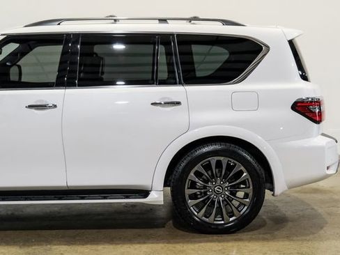 Used 2022 Nissan Armada Platinum w/ Captain's Chairs Package image 41