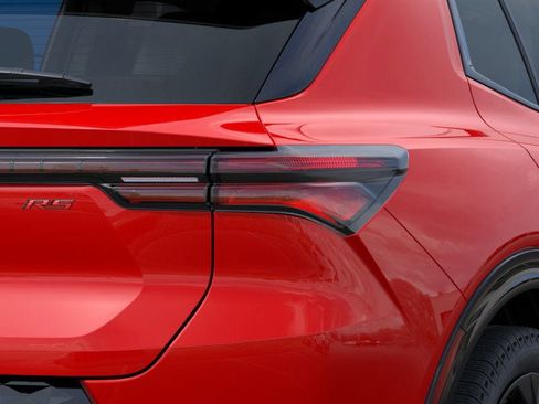 New 2026 Chevrolet Equinox EV RS image 16