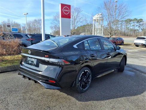 New 2026 Nissan Sentra SR image 3