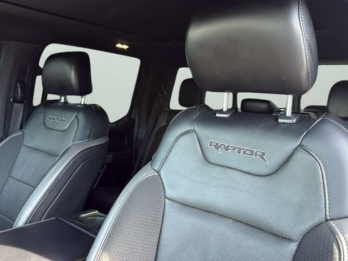Used 2020 Ford F150 Raptor w/ Equipment Group 802A Luxury image 10