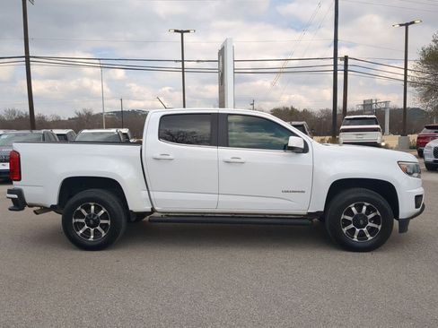 Used 2018 Chevrolet Colorado LT image 2