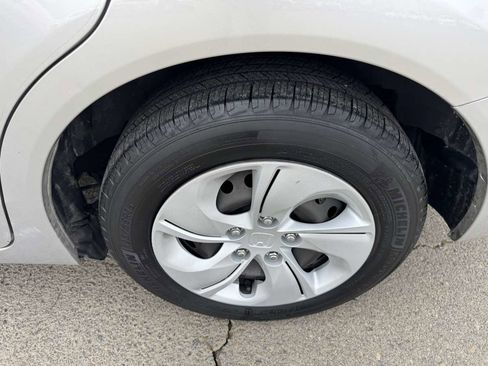 Used 2013 Honda Civic LX image 35