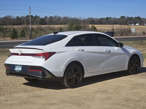 New 2026 Hyundai Elantra SEL Sport Premium FWD image 6