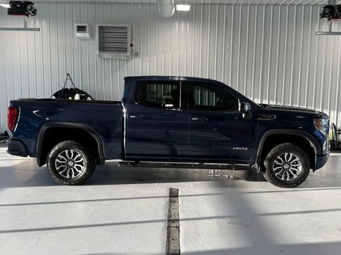 Used 2019 GMC Sierra 1500 AT4 w/ AT4 Premium Package image 2
