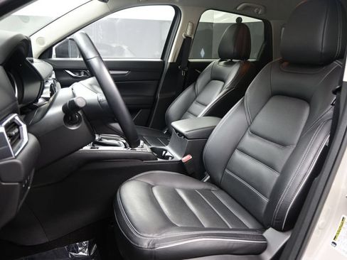 Used 2025 MAZDA CX-5 AWD 2.5 S w/ Preferred Package image 9
