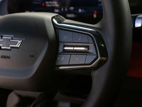 Used 2024 Chevrolet Blazer EV RS image 22