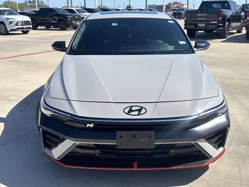 Used 2025 Hyundai Elantra N image 15