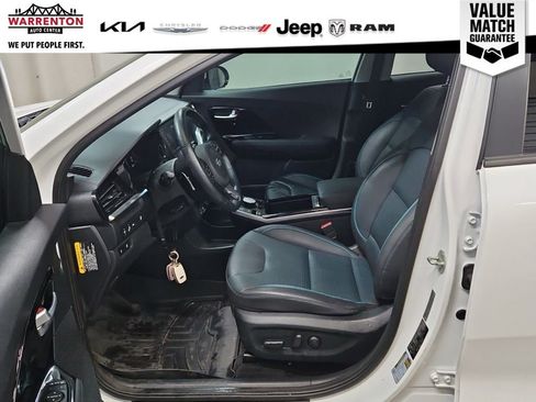Used 2020 Kia Niro EX Premium w/ Cold Weather Package image 9