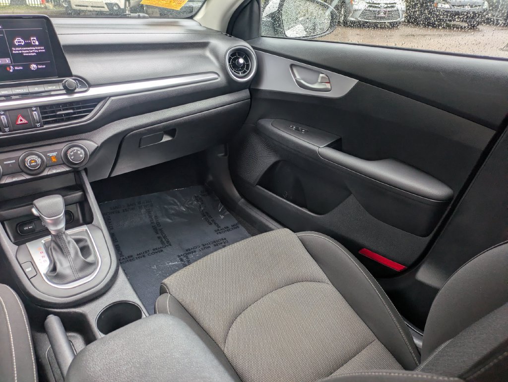 Used 2024 Kia Forte LXS FWD image 15