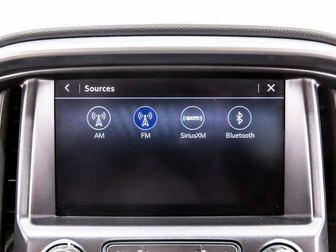 Used 2021 Chevrolet Colorado LT w/ LT Convenience Package RWD image 22