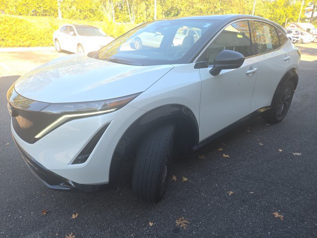 Used 2023 Nissan Ariya FWD image 1
