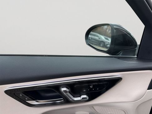 New 2026 Mercedes-Benz GLC 300 4MATIC image 12