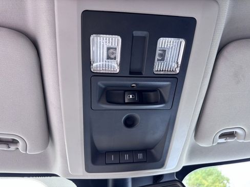 Used 2015 RAM 1500 Laramie w/ Convenience Group image 21