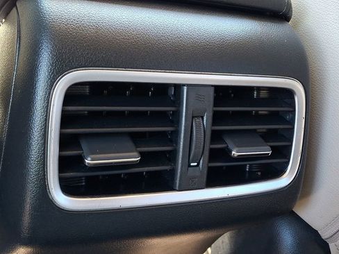 Used 2016 Honda CR-V EX-L image 11