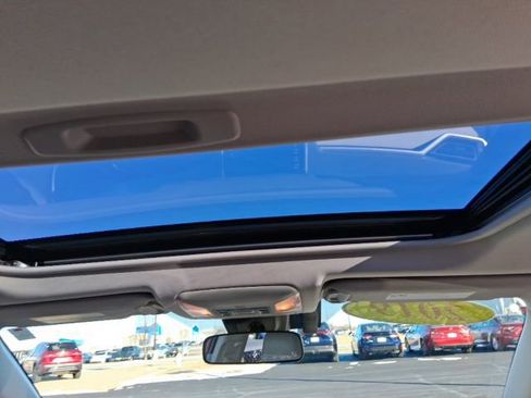 Used 2019 Toyota RAV4 XLE image 13