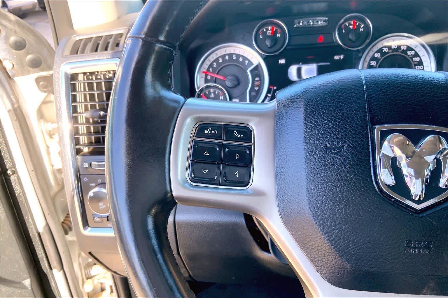 Used 2017 RAM 1500 Laramie w/ Convenience Group AWD/4WD image 22
