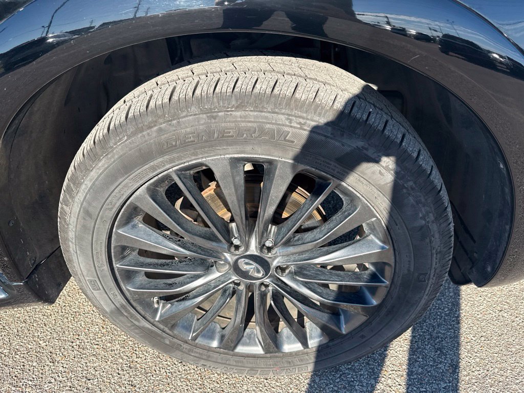 Used 2020 INFINITI QX80 Luxe w/ Edition 30 Package RWD image 6