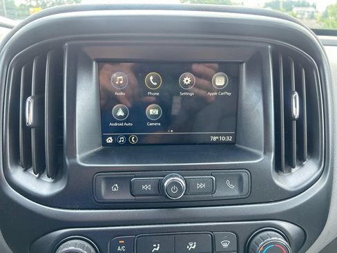 Used 2019 Chevrolet Colorado W/T w/ WT Convenience Package AWD/4WD image 13