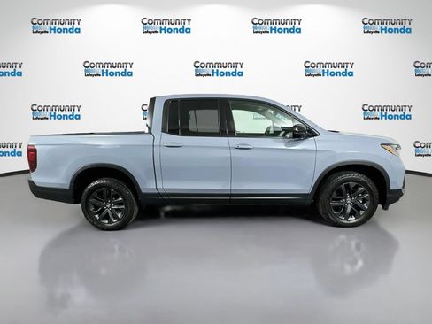 Used 2025 Honda Ridgeline Sport image 4