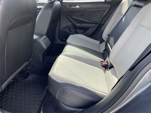 Used 2021 Volkswagen Jetta R-Line image 22