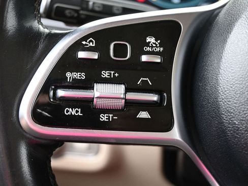 Used 2023 Mercedes-Benz GLE 450 4MATIC image 36