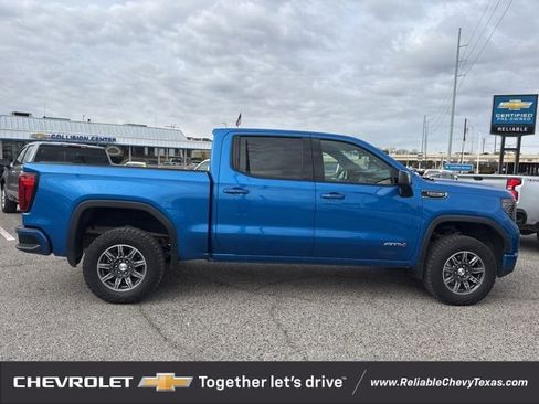 Certified 2024 GMC Sierra 1500 AT4 w/ Technology Package image 8