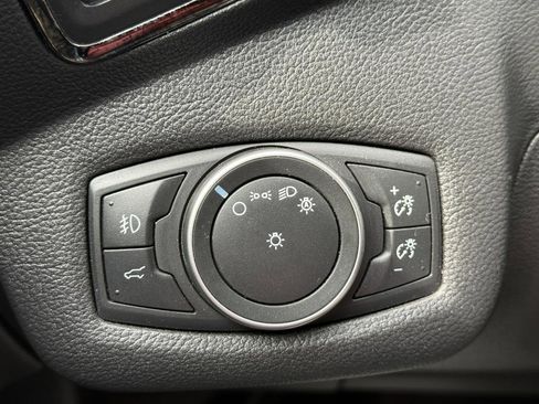 Used 2018 Ford Escape SEL image 14