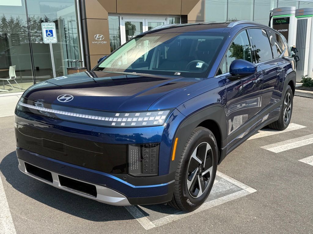 Certified 2026 Hyundai Ioniq 9 SE AWD/4WD image 9
