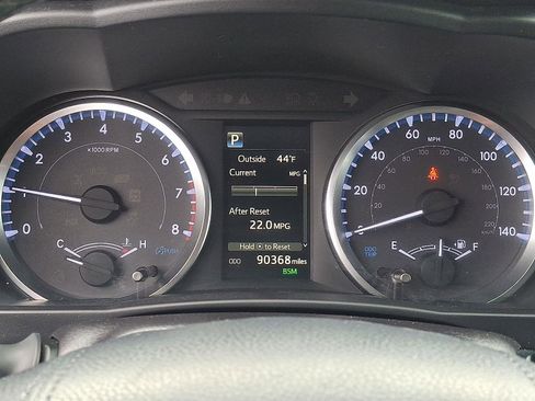 Used 2019 Toyota Highlander Plus image 19