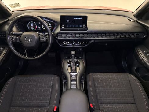 Certified 2025 Honda HR-V Sport image 12