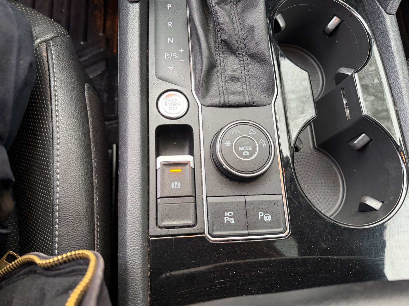 Used 2019 Volkswagen Atlas SEL Premium AWD/4WD image 26