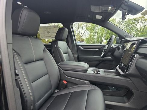 New 2026 GMC Acadia Elevation w/ Black Edition image 4