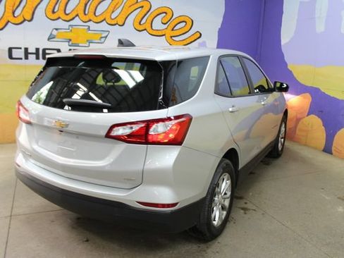 Used 2020 Chevrolet Equinox LS w/ LPO, Cargo Package AWD/4WD image 8