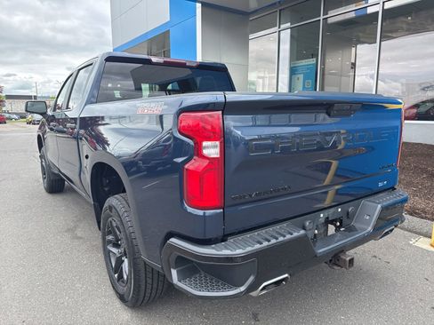 Used 2020 Chevrolet Silverado 1500 Custom Trail Boss w/ Custom Convenience Package AWD/4WD image 8